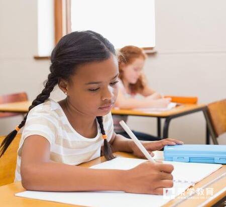 英语成绩提高很简单    秦学教育教您四招拿下小学英语