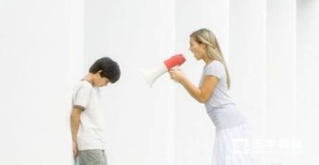 孩子青春期不可怕     正确引导孩子走出青春期叛逆的办法有哪些？