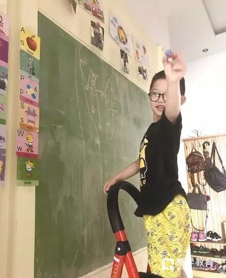 很多家长像孙俪一样为孩子准备了涂鸦墙-涂鸦出的画家