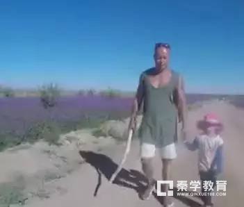 乐嘉育儿家长你们怎么看?乐嘉带女儿徒步沙漠你们能接受吗？