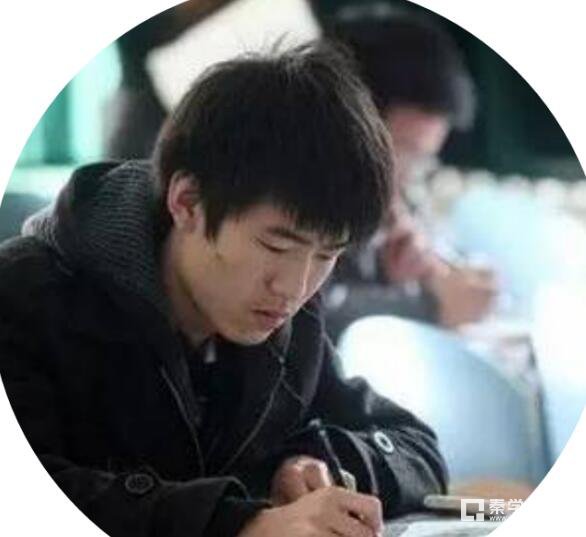 石家庄二中学生的妈妈代表无数学生家长发言，激励孩子刻苦学习