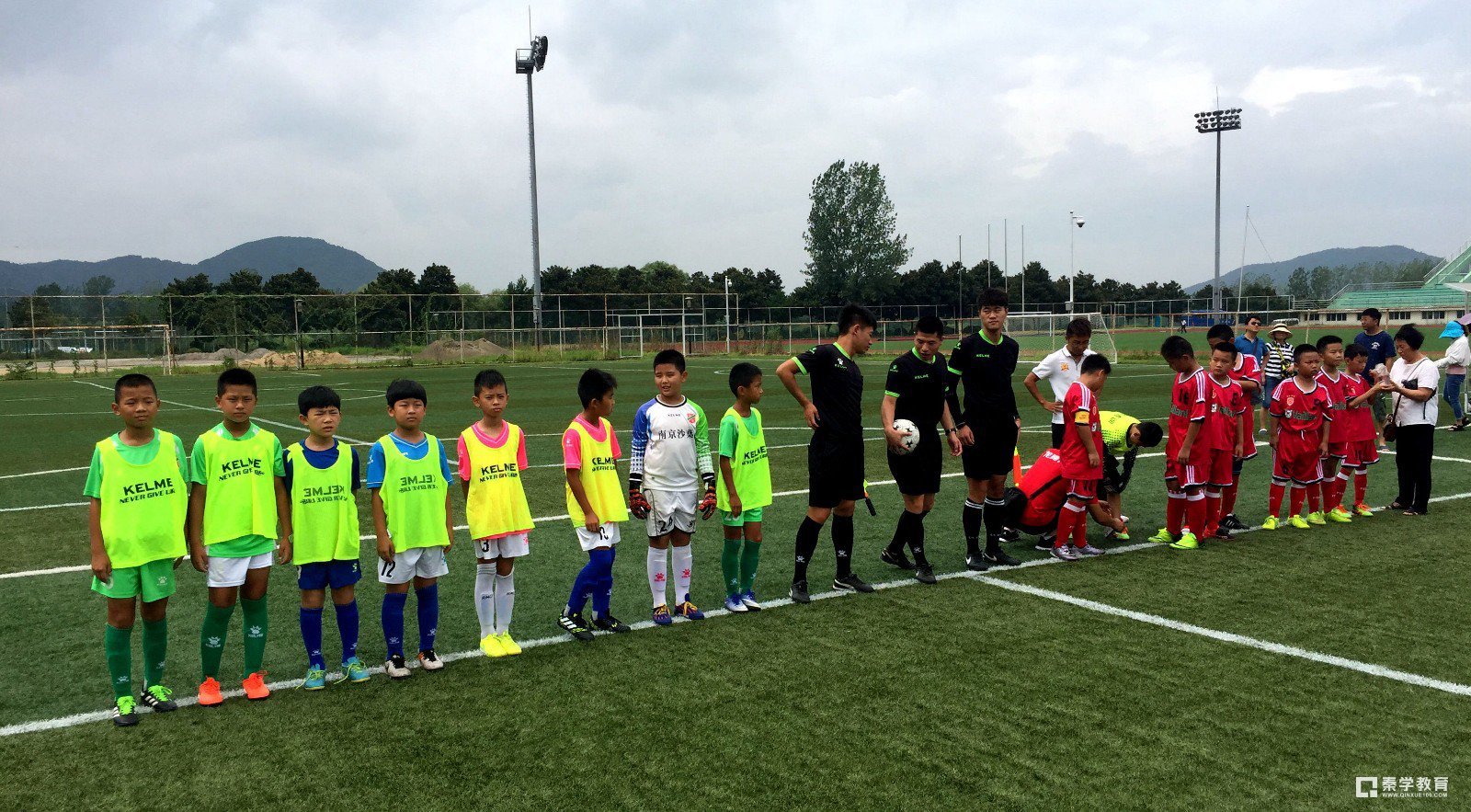 新城小学南校区获“枫帆杯”双冠王，新城小学南校区足球队有多牛？