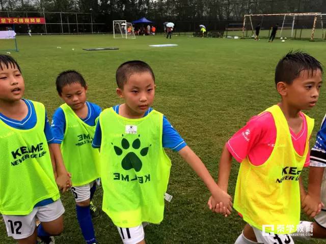 新城小学南校区获“枫帆杯”双冠王，新城小学南校区足球队有多牛？