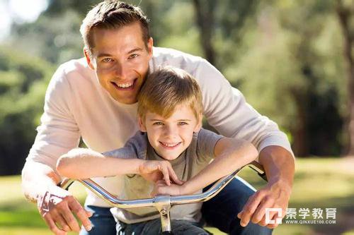 教育孩子不但是妈妈的事更是爸爸的，14岁以前爸爸要陪孩子做的事情