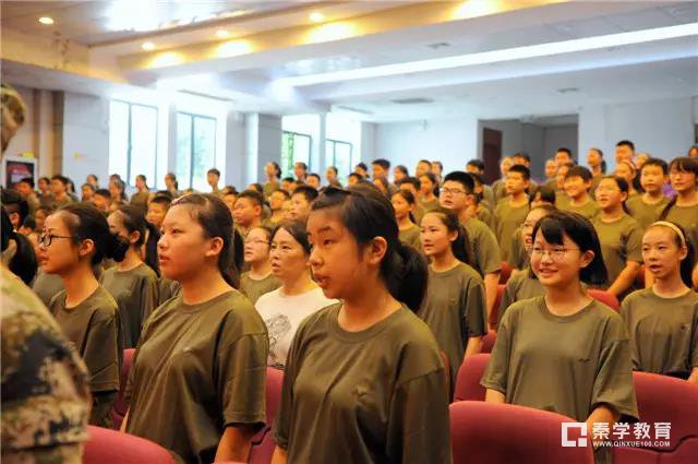中华上新河初中一年级新生军训开营仪式有范，上中学子风采不一般