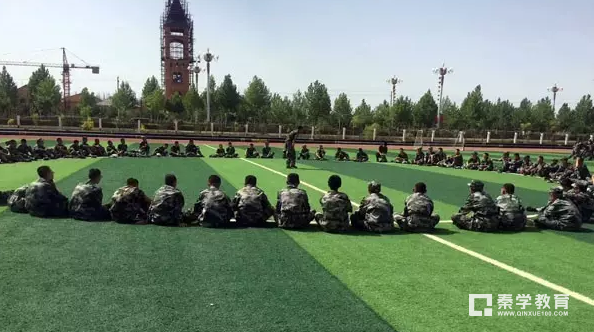 2017年8月7日，新疆兵团农一师三团中学第19期少年军校开营仪式举行，此次少军军校将持续至8月16日