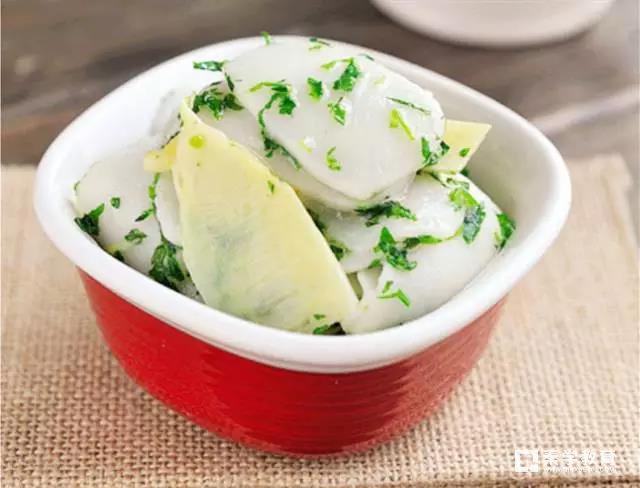 近视眼的人伤不起，为了孩子的眼睛赶紧让他们多吃些这些东西