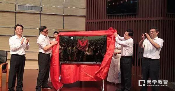 比肩清华北大的中国社会科学院大学什么来头？中国社科大17年本科投档线