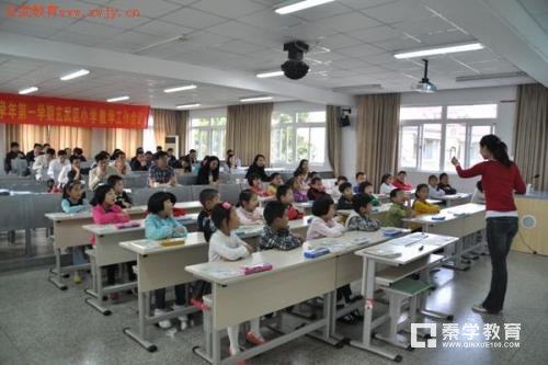 小学学习跟初中学习有什么不同？致使小学成绩优秀初中成绩下滑的原因