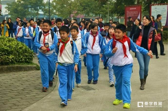 新城小学北校区因学员爆棚将扩建，预计2020年完成扩建工作