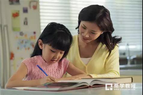 一位妈妈分享自己帮助女孩子提高写作文的方法，你家孩子作文写不好赶紧看