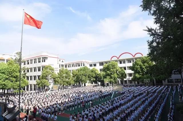 扬州市汶河小学2017开学仪式这样开始了，开学仪式直播现场