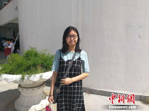 清华大一新生新学期目标找个女朋友，大学新生们的未来规划