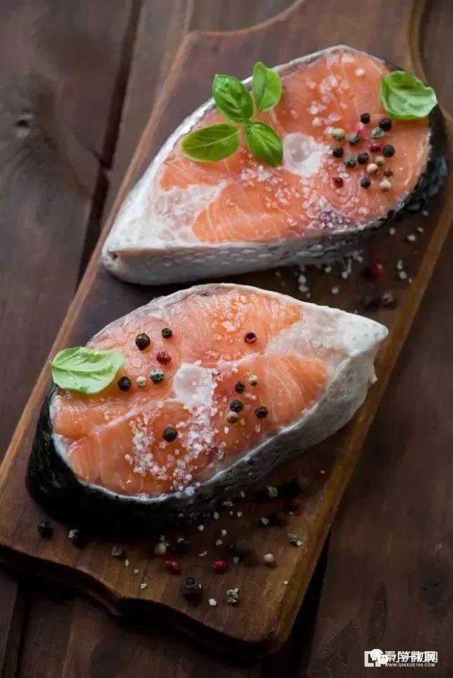 十大给孩子补脑的食物推荐，想孩子变聪明还不赶紧买给他