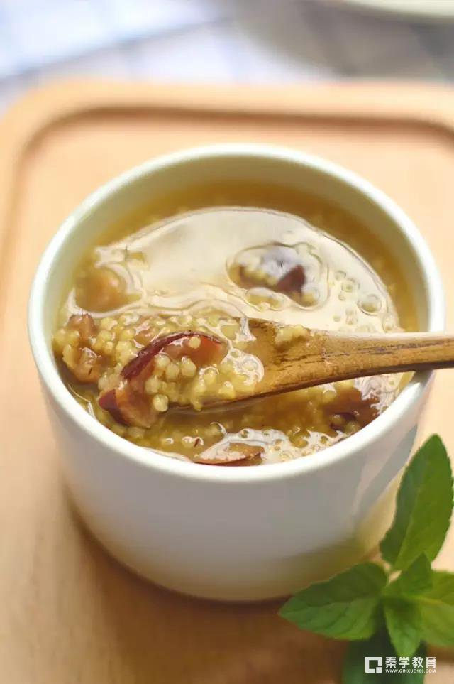 秋季给孩子煲什么粥?12款适合秋季喝的粥(附做法大全)