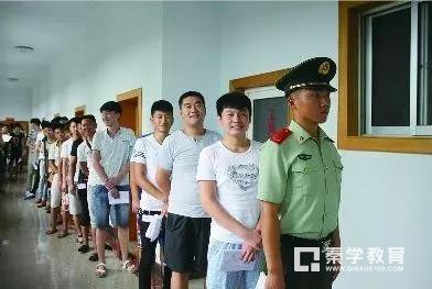 高考招生对身高有要求的院校有哪些？这三类院校个子矮的学生不能报