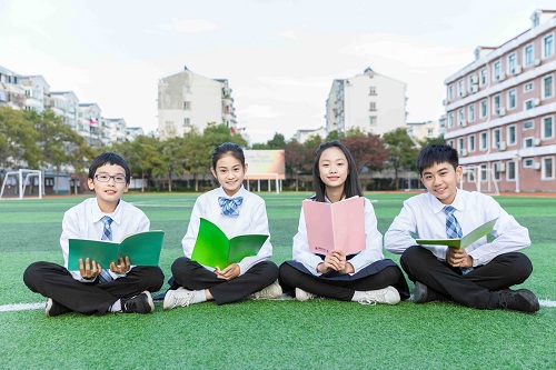 南外承办江苏省"诵读传学”主题活动，初一年级同学们参与其中