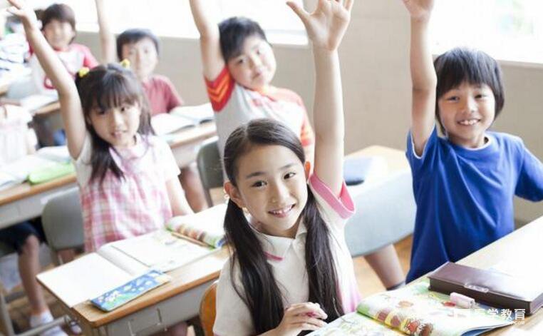 小学班里前几名，初中上了昂贵的私立学校成绩反倒下降了怎么办？