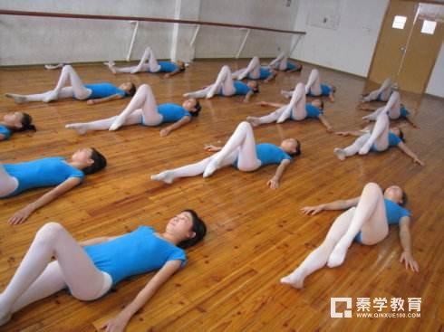 舞蹈生怎样才能把文化课学好？看看大神们怎样回答？