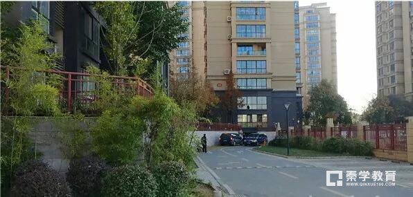 今早南京一对母子坠楼身亡，游戏？教育问题到底出现在哪？