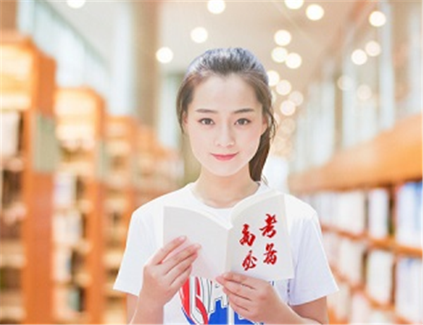 上海师范大学是几本  上海师范大学历年排名