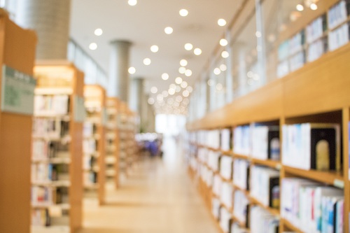 2018年北大培文杯创意写作大赛英文决赛题目