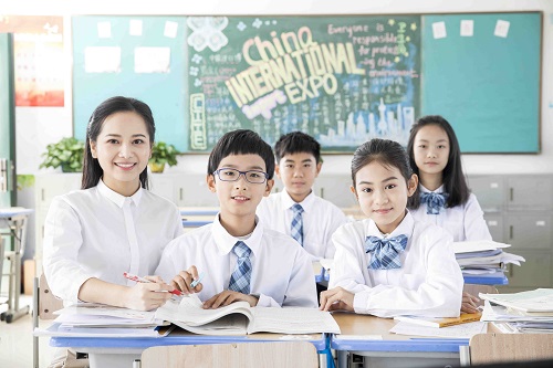 法学比较好的大学