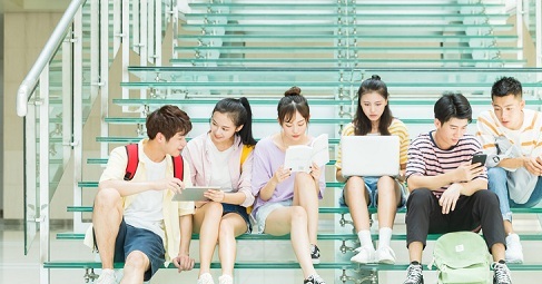 四川省成都市龙泉中学校的率高不高?四川省成都市龙泉中学校的招生条件是什么?