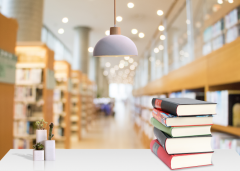 读书受益终生，初中生应该读什么书增加知识面？