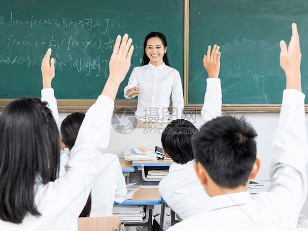 武汉大学的中国语言文学好就业吗？为什么？
