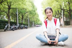 初中生数学成绩该如何增强？这三个方法值得一看！