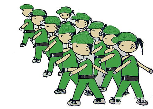 军训塑造集体主义精神