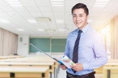 有没有需要给孩子报辅导班？辅导班能不能增强成绩呢？